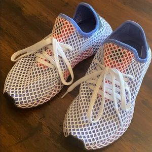 Women’s Adidas Sneakers